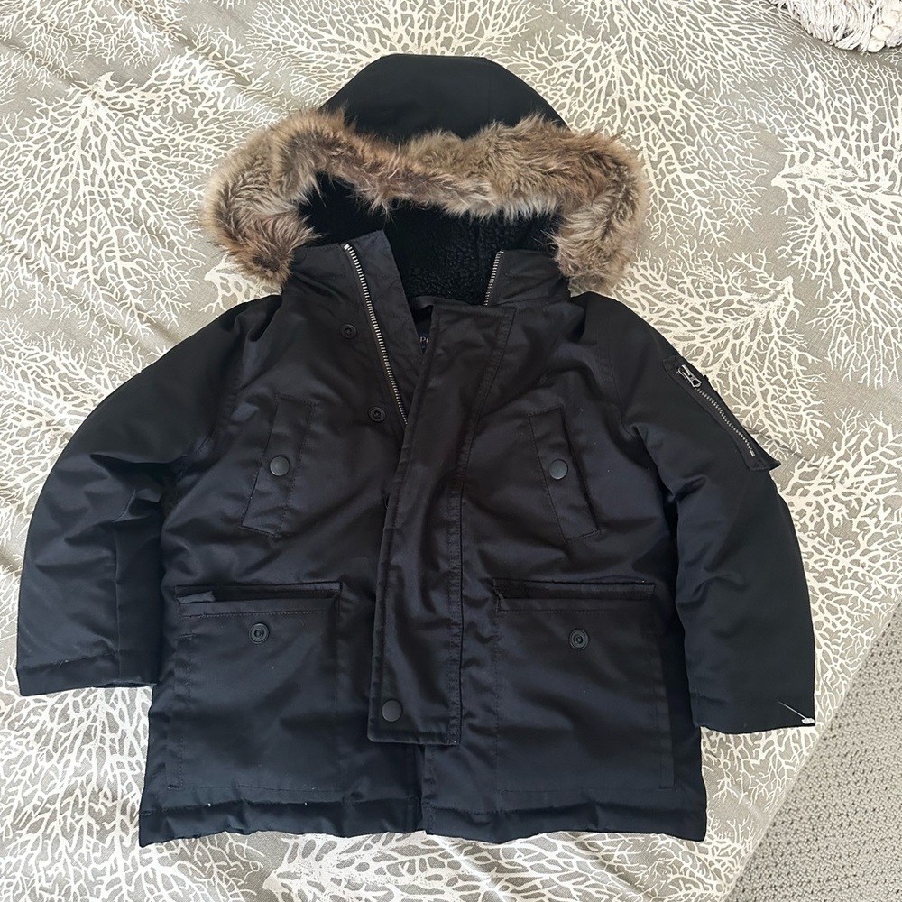 Polo by Ralph Lauren Black Puffer Jacket with Faux Fur Hood - Picture 4 of 10